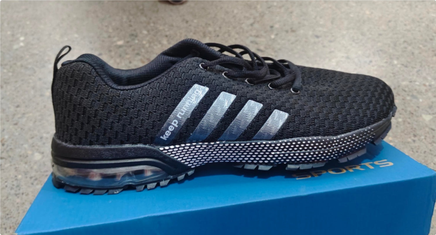 Couple Sports Shoes - Breathable Mesh Outdoor Running Shoes for Men and Women